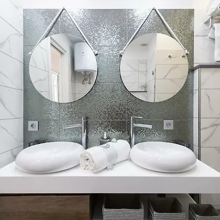 Diamond House *