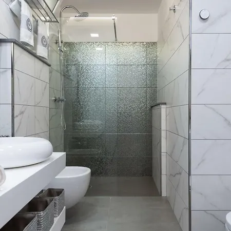 Diamond House
